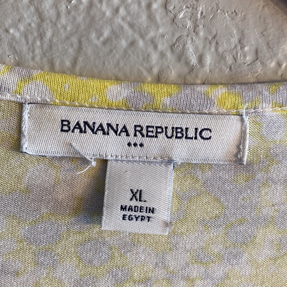 Banana Republic short sleeved blouse yellow, cream & gray Size XL - Picture 5 of 12